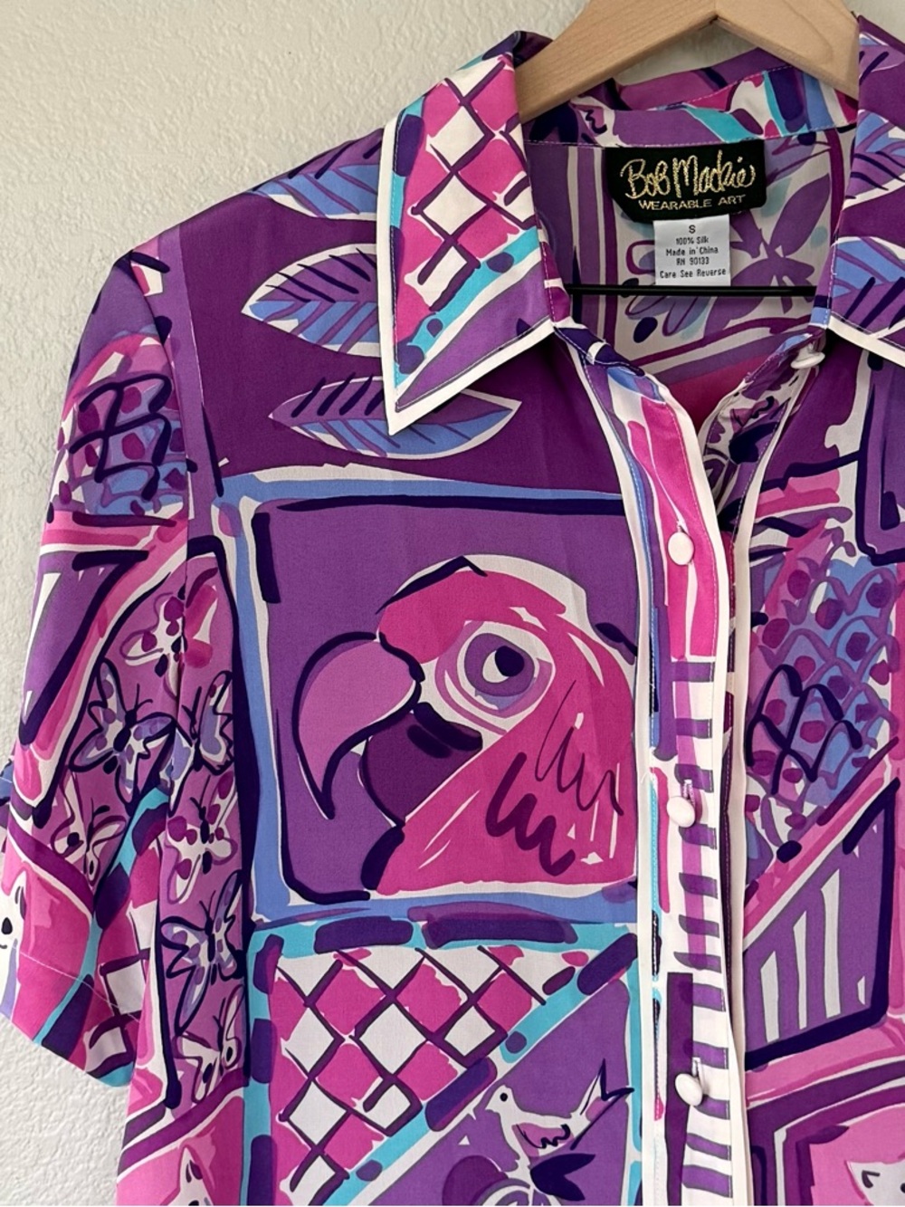 BOB MACKIE S Silk Wearable Pop Art Animal Button Down Shirt Cat Fish Bird Blouse - Picture 2 of 11